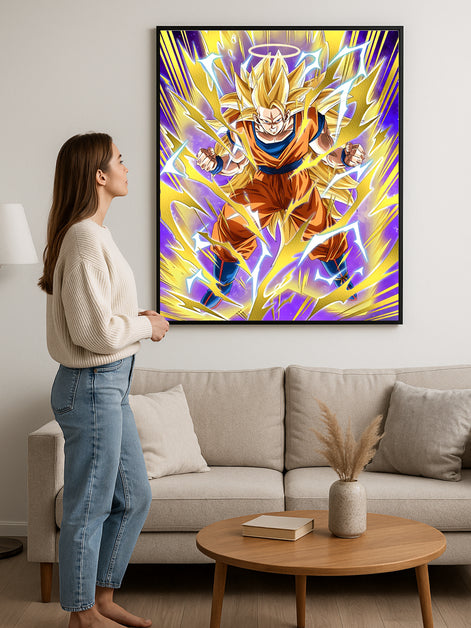 Une cliente admire sa toile Dragon Ball de Goku Super Saiyan 3 accrochée au-dessus de son canapé
